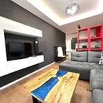 Downtown Grand Comfort