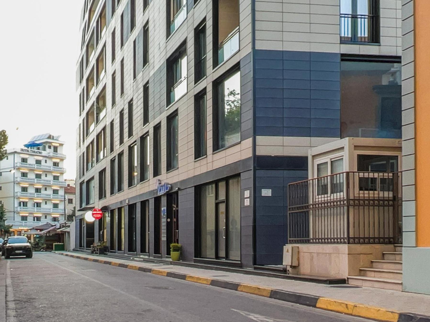 Downtown Grand Comfort
